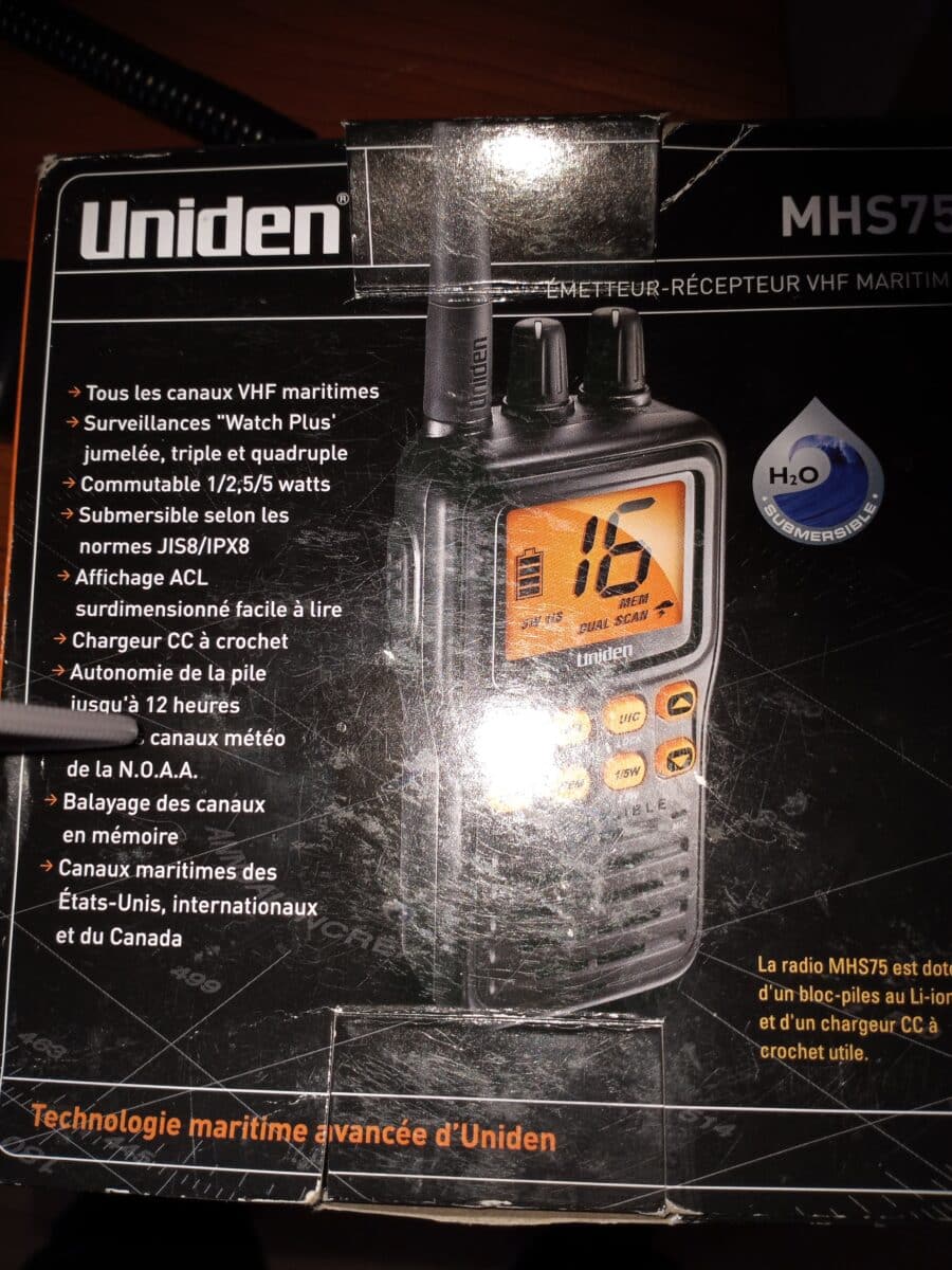 Uniden émetteur récepteur VHF maritime