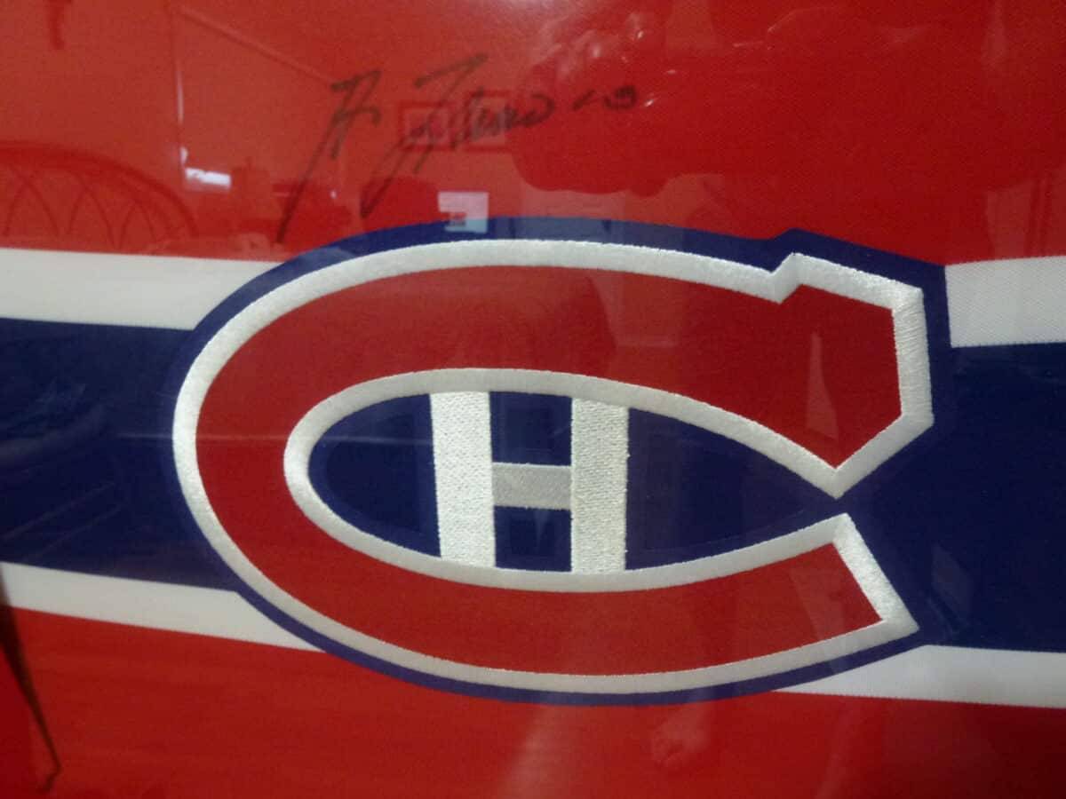 503/650 Cadre chandail autographie Guy Lafleur Duck Unlimited