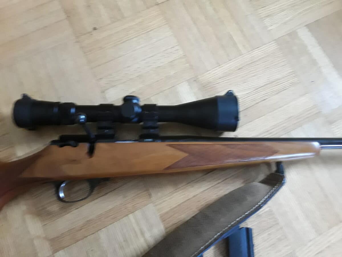 Zastava 17 HMR