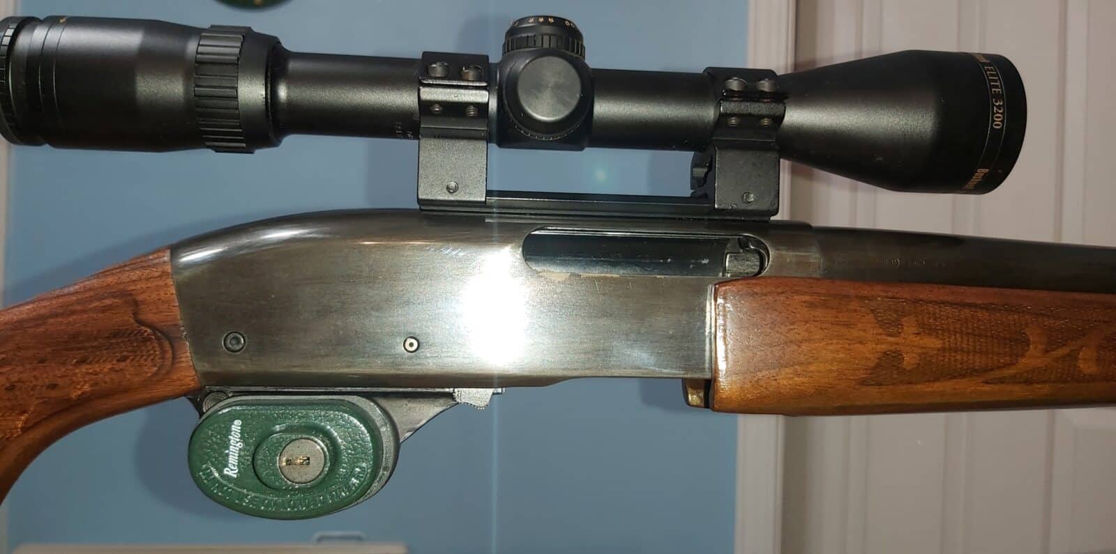 CARABINE REMINGTON 7600, 270Win a pompe avec TELESCOPE.