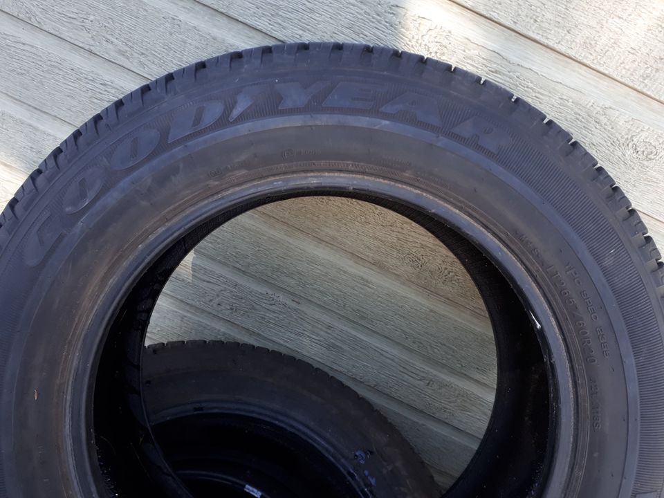 4 pneus LT 265/60r-20 M-S Goodyear Wrangler SR-A, load Range E.