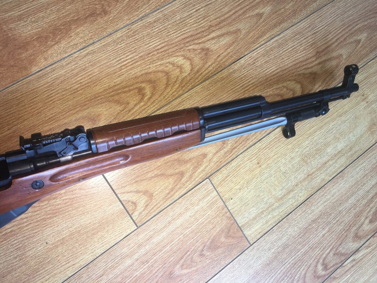 SKS, (7.62×39 mm). Munitions, Bandoulière, etc. Impeccable!