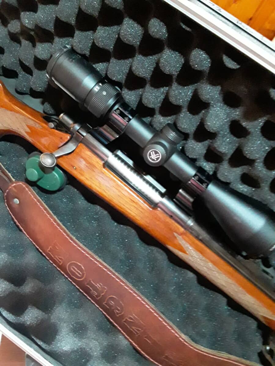 7mm remington magnum ,télescope vortex garanti à vie très propre