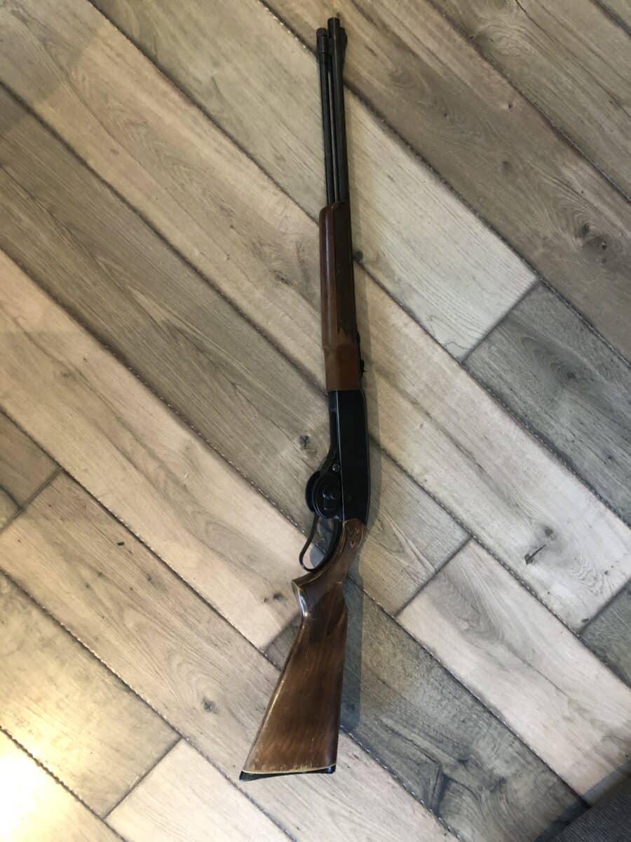 Winchester 250 a levier