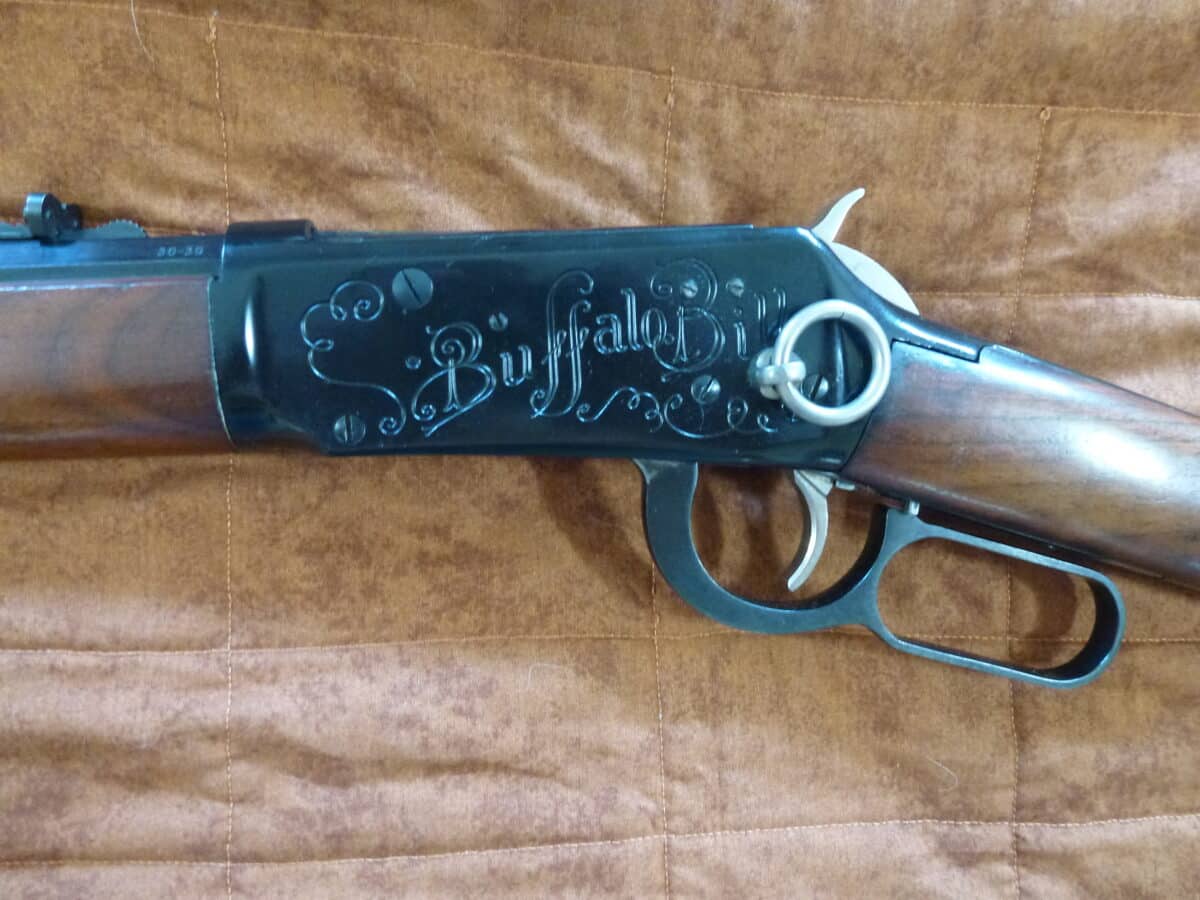 WINCHESTER COMMEMORATIVE BUFFALO BILL 30/30