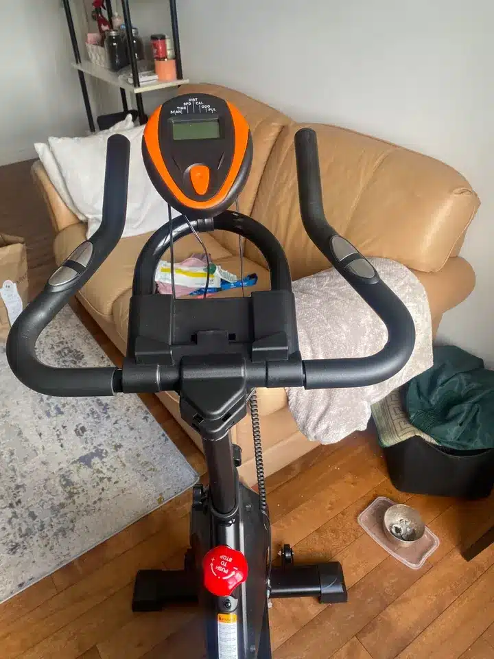 vélo d’appartement avec compteur de nombre de calories, dis